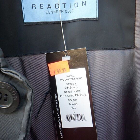 Kenneth Cole Reaction waterproof jacket - Picture 2 of 4